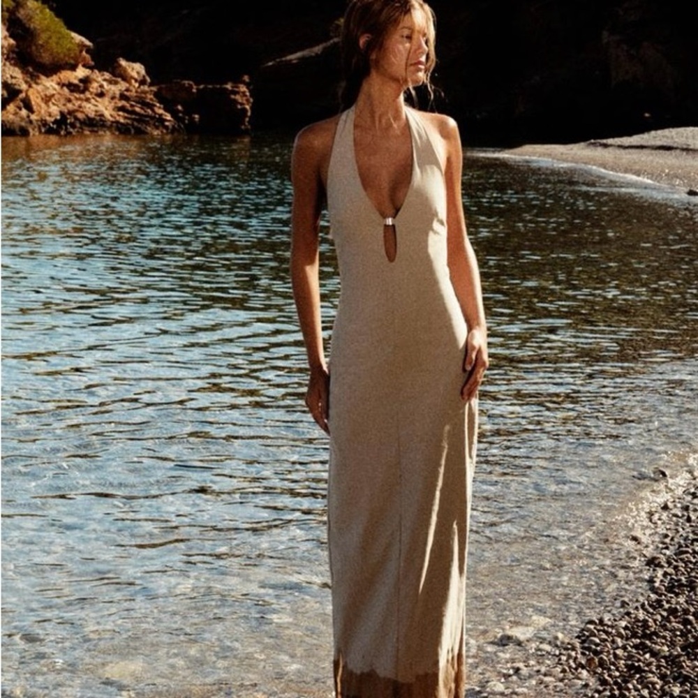 NWT-Zara maxi halter dress-size M